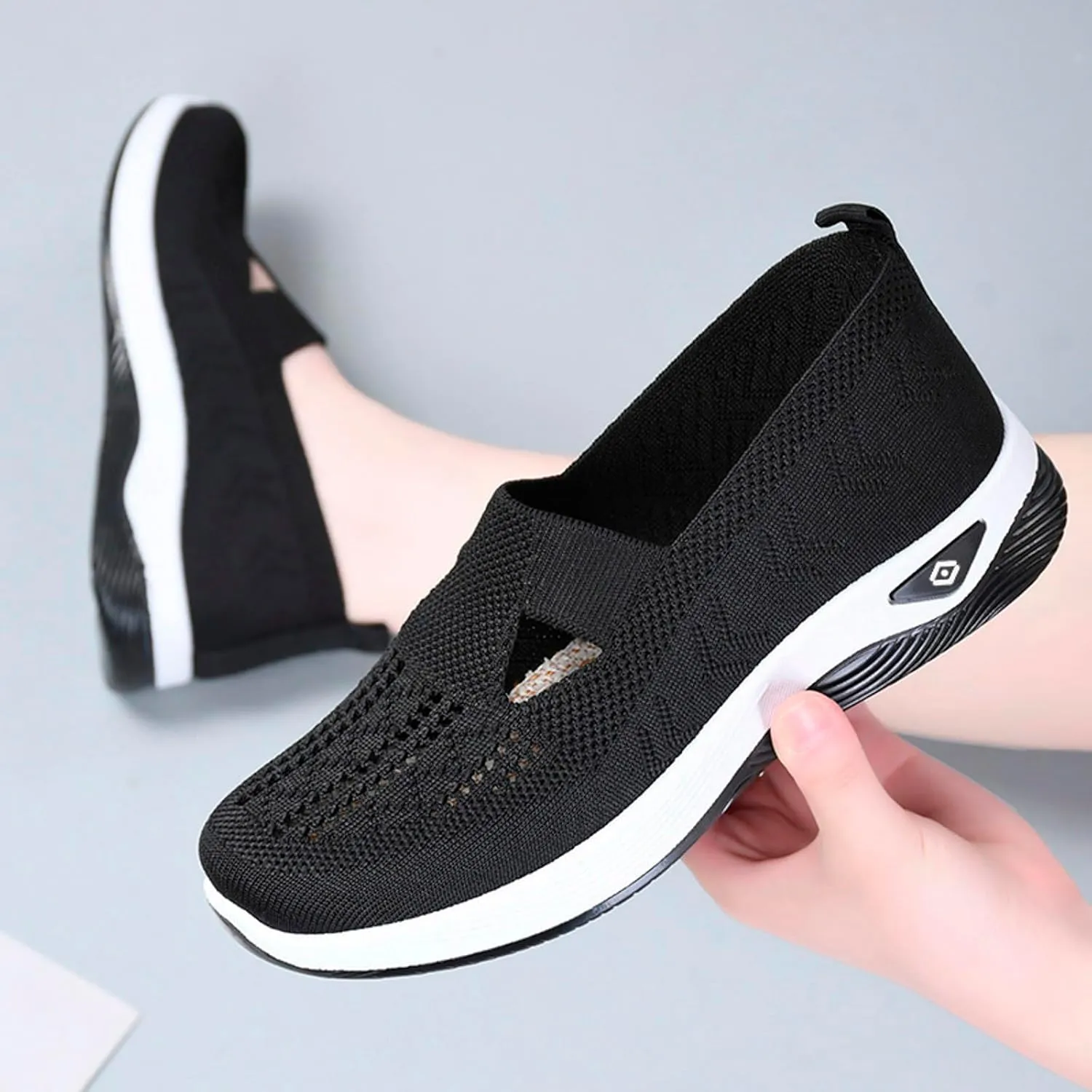 Fashion Summer Women Sports Shoes Flat Bottom Non Slip Mesh Hollow Upper Breathable Soft Slip On Casual Style Shoes for Men Wide