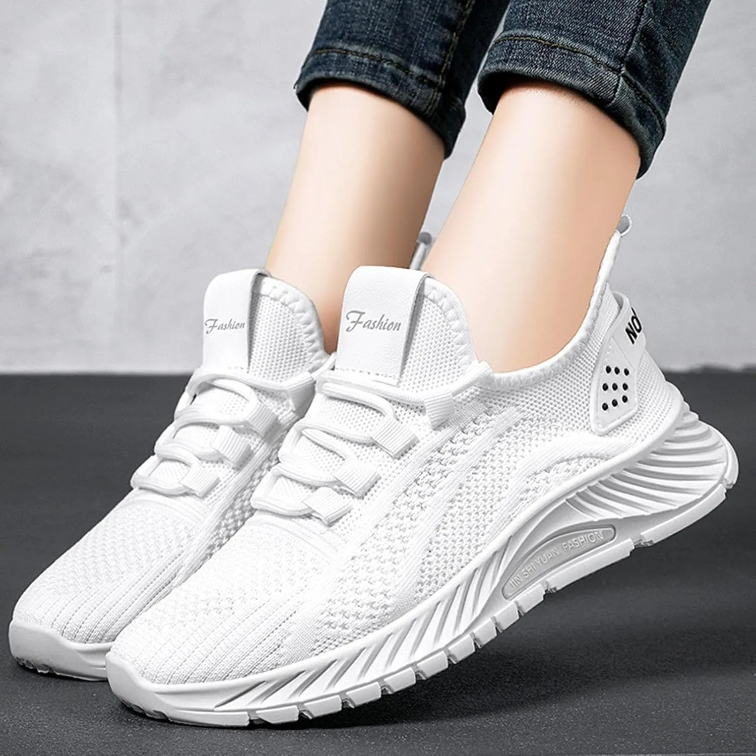 Flying Weaving Sneakers Women New Korean Fashion Round Head Lace Up Casual Shoes Thick Bottom Running Shoes Working