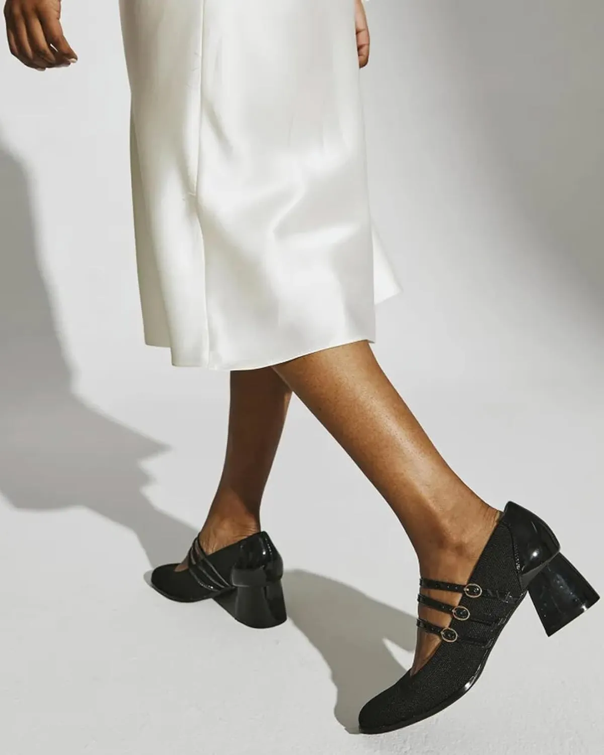 Mousse FIT Commute Women Pump Shoes with Square Toe Block Heeled Mary Janes
