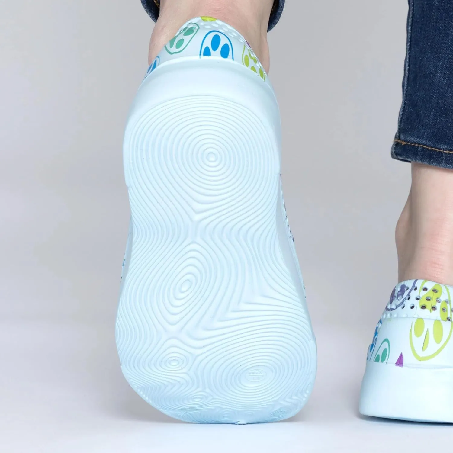 Paw Print Lightweight Slip On Shoes Quick Dry Ultra Light EVA Water Friendly Animal Print Casual Footwear for Women