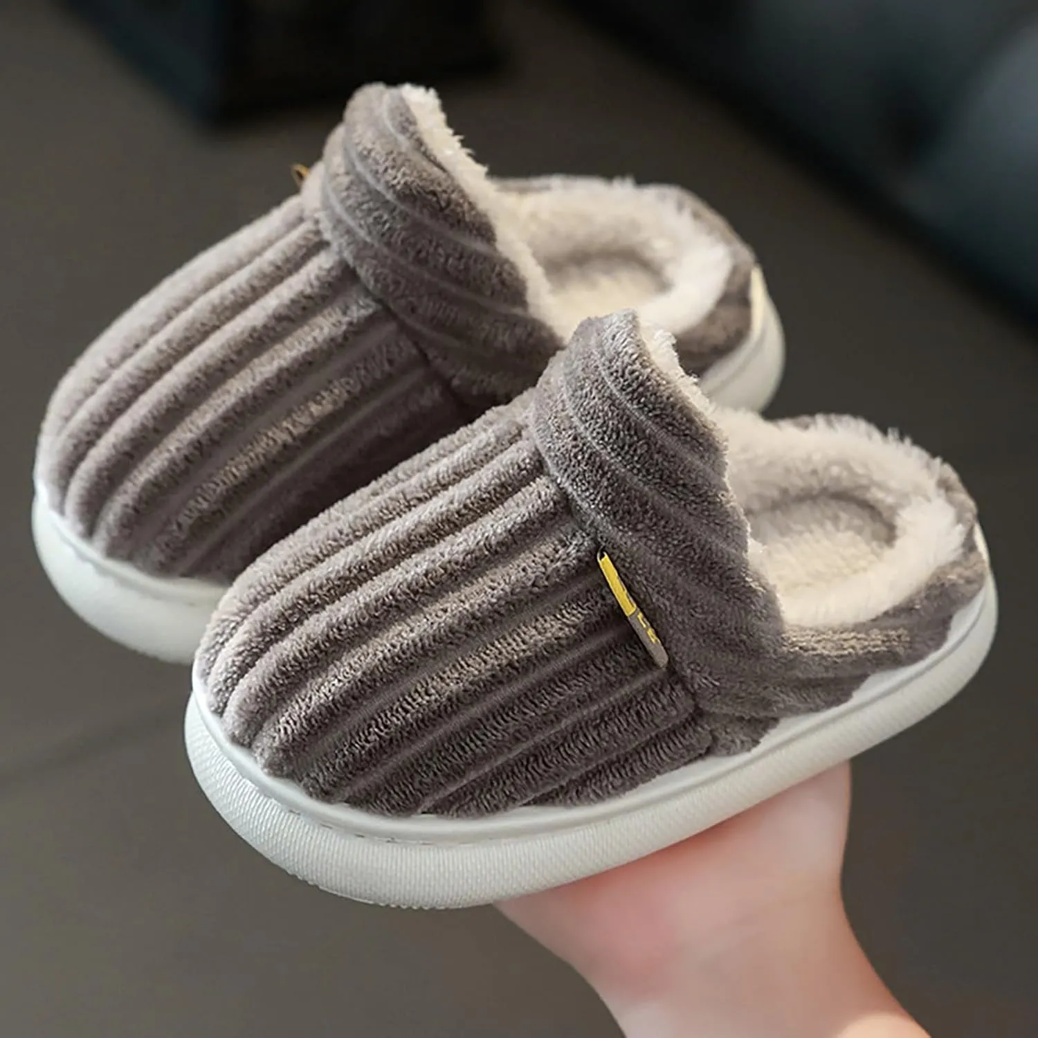 Plush Warm Slippers for Girls Boys Kids Toddlers Soft Plush House Shoes Indoor Outdoor Slippers Fuzzy Bedroom Shoes