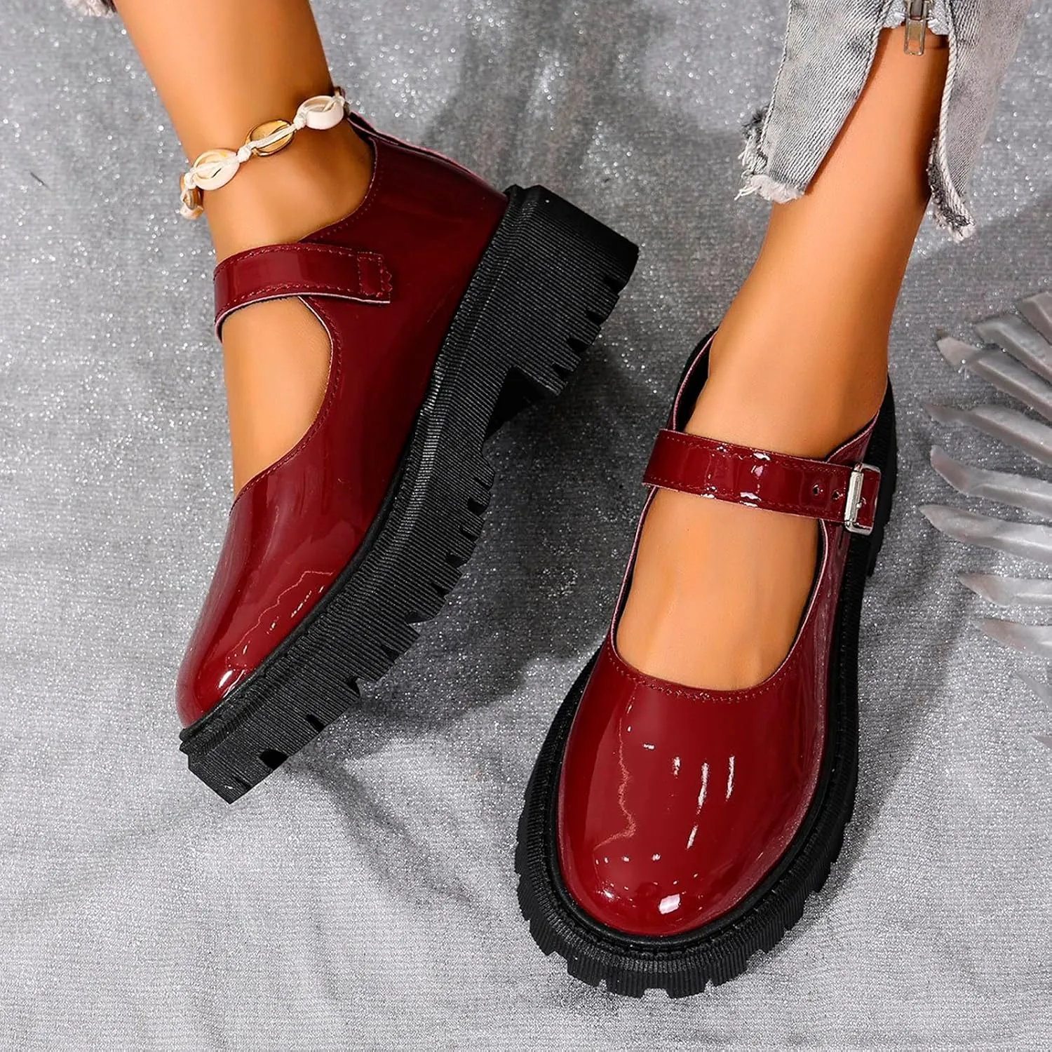 Women's Fashion Solid Color Thick Soled Leather Casual Shoes Temperament Comfortable Buckle Chunky High Top Sneaker