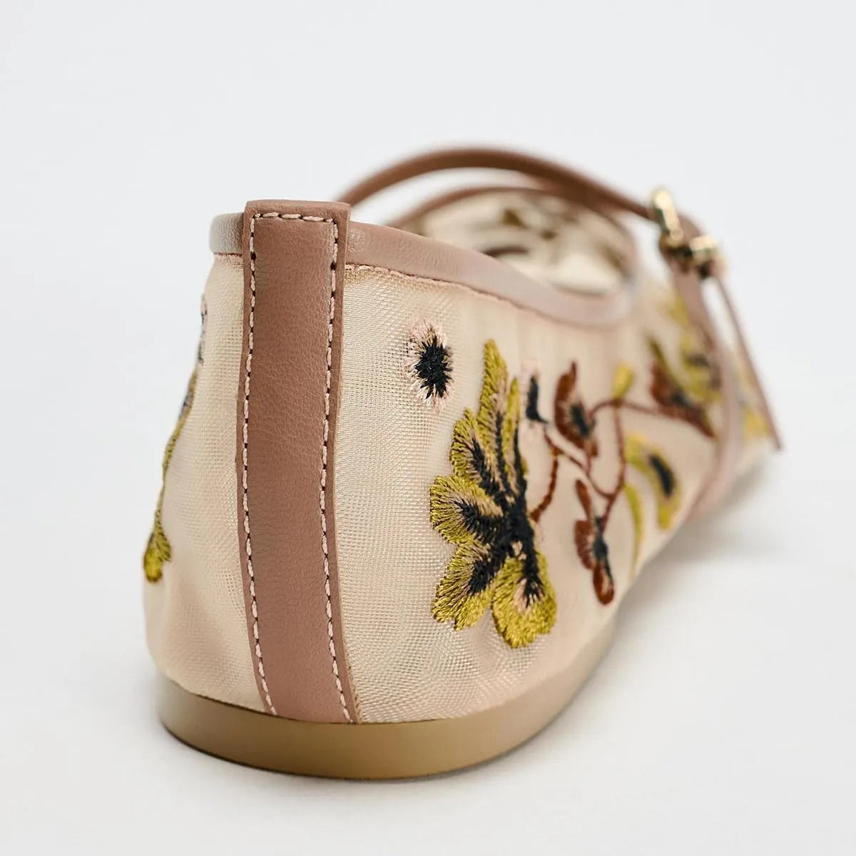 Women's Mesh Flat Mary Janes Embroidered Floral Buckled Strap Flats Casual Comfortable Round Toe Ballerina Shoes