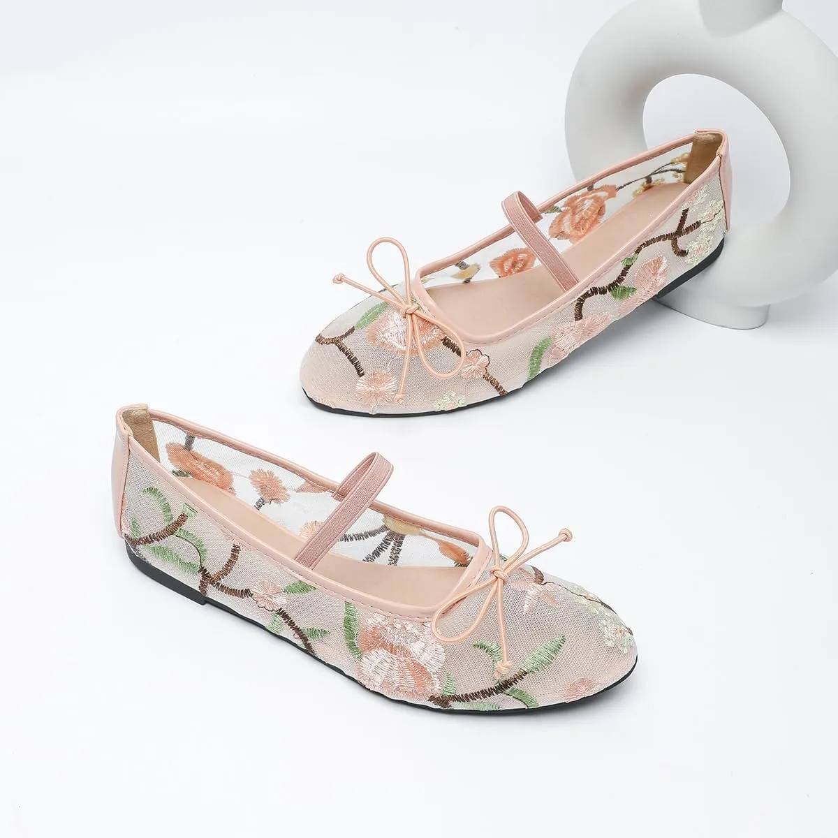 Women's Mesh Flat Mary Janes Embroidered Floral Buckled Strap Flats Casual Comfortable Round Toe Ballerina Shoes