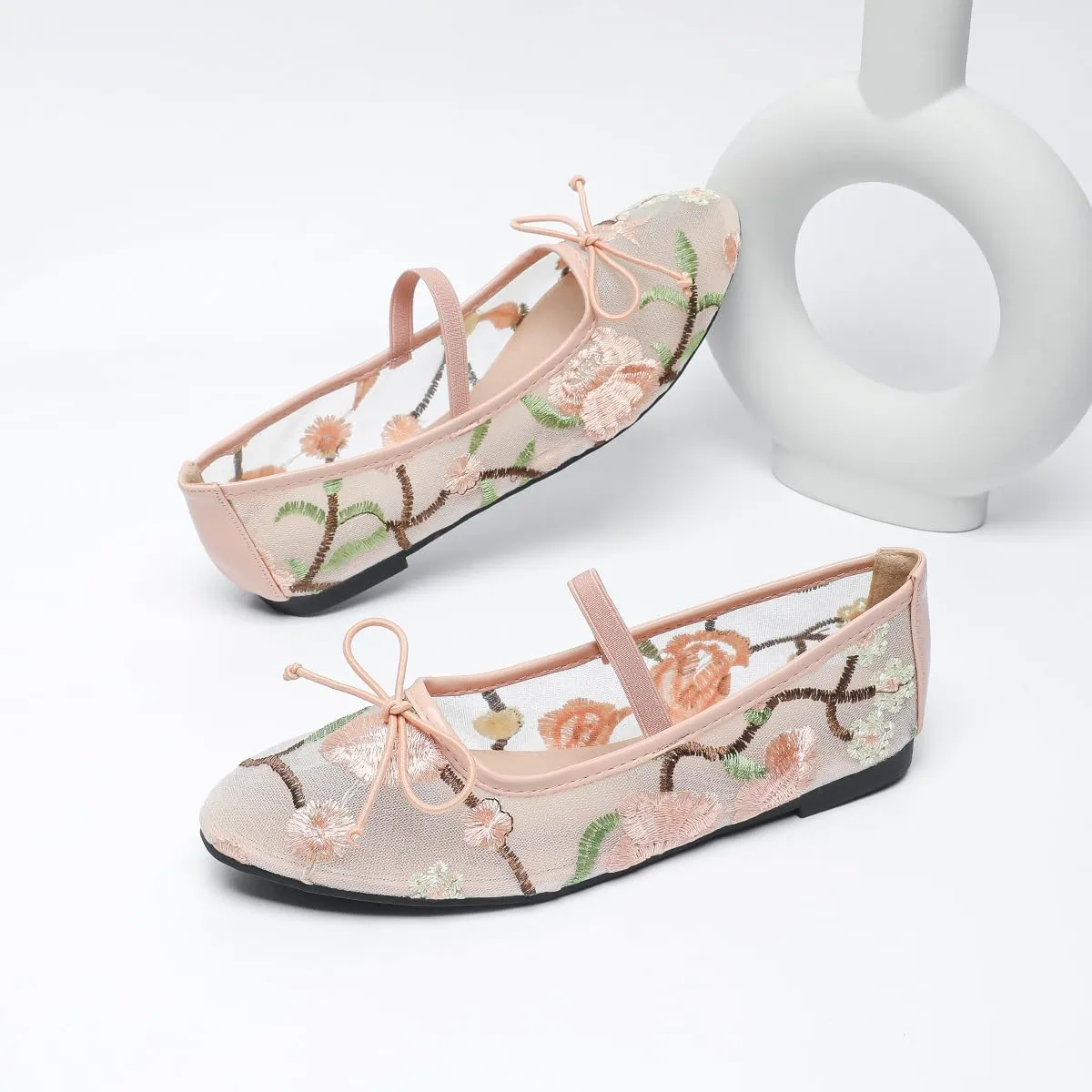 Women's Mesh Flat Mary Janes Embroidered Floral Buckled Strap Flats Casual Comfortable Round Toe Ballerina Shoes